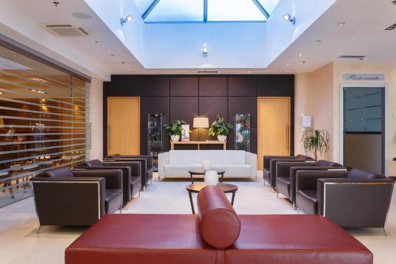 คอร์ตยาร์ด เวนิส แอร์พอร์ต Hotel เตสเซรา ภายนอก รูปภาพ