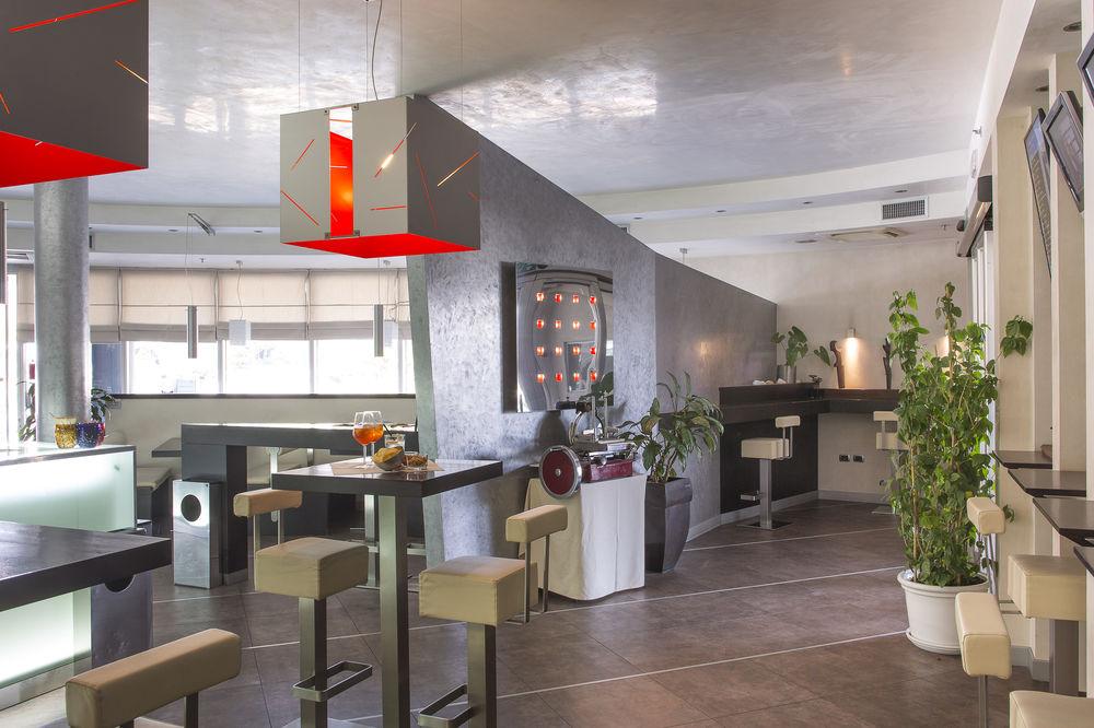 คอร์ตยาร์ด เวนิส แอร์พอร์ต Hotel เตสเซรา ภายนอก รูปภาพ
