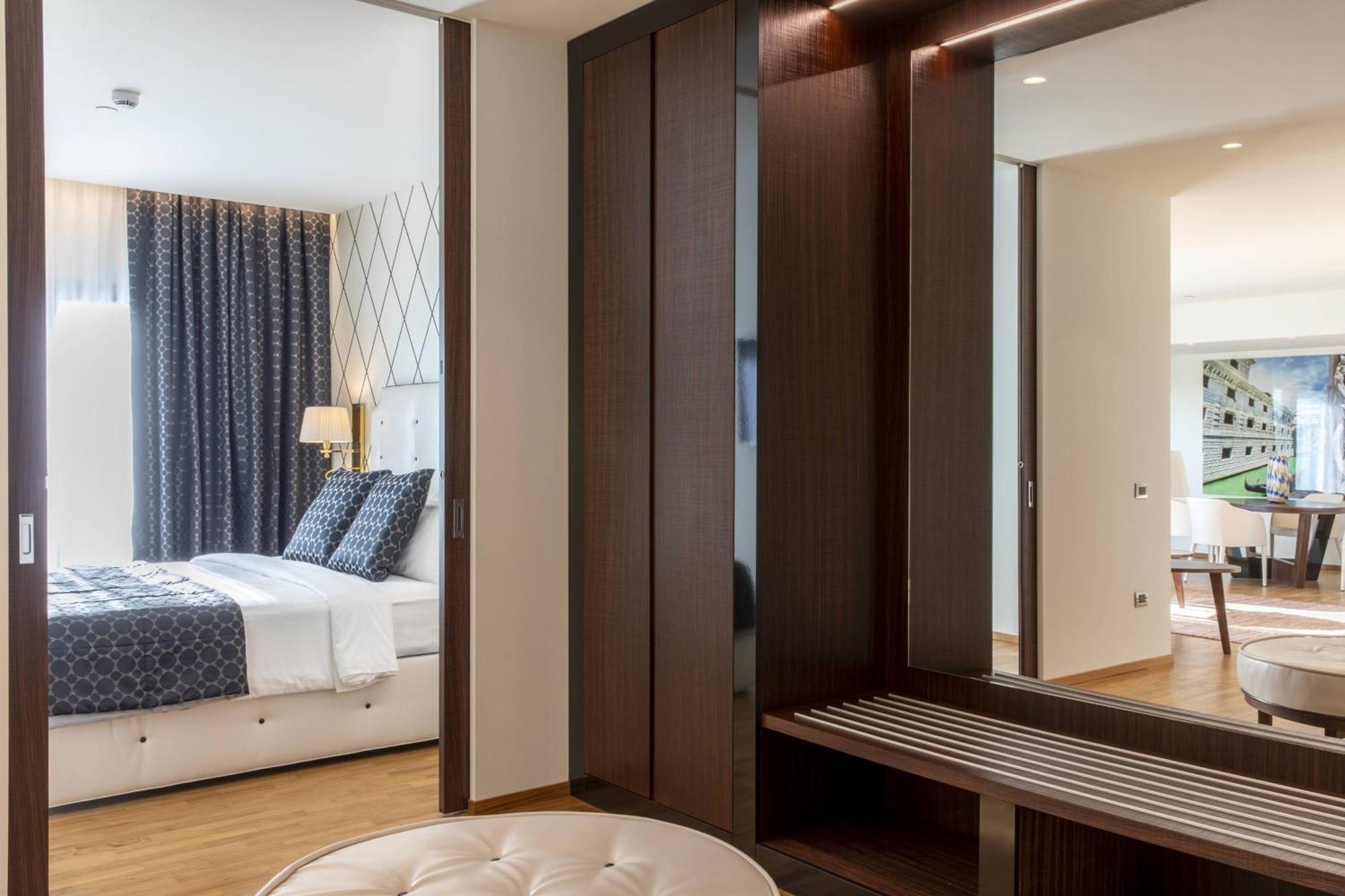 คอร์ตยาร์ด เวนิส แอร์พอร์ต Hotel เตสเซรา ภายนอก รูปภาพ