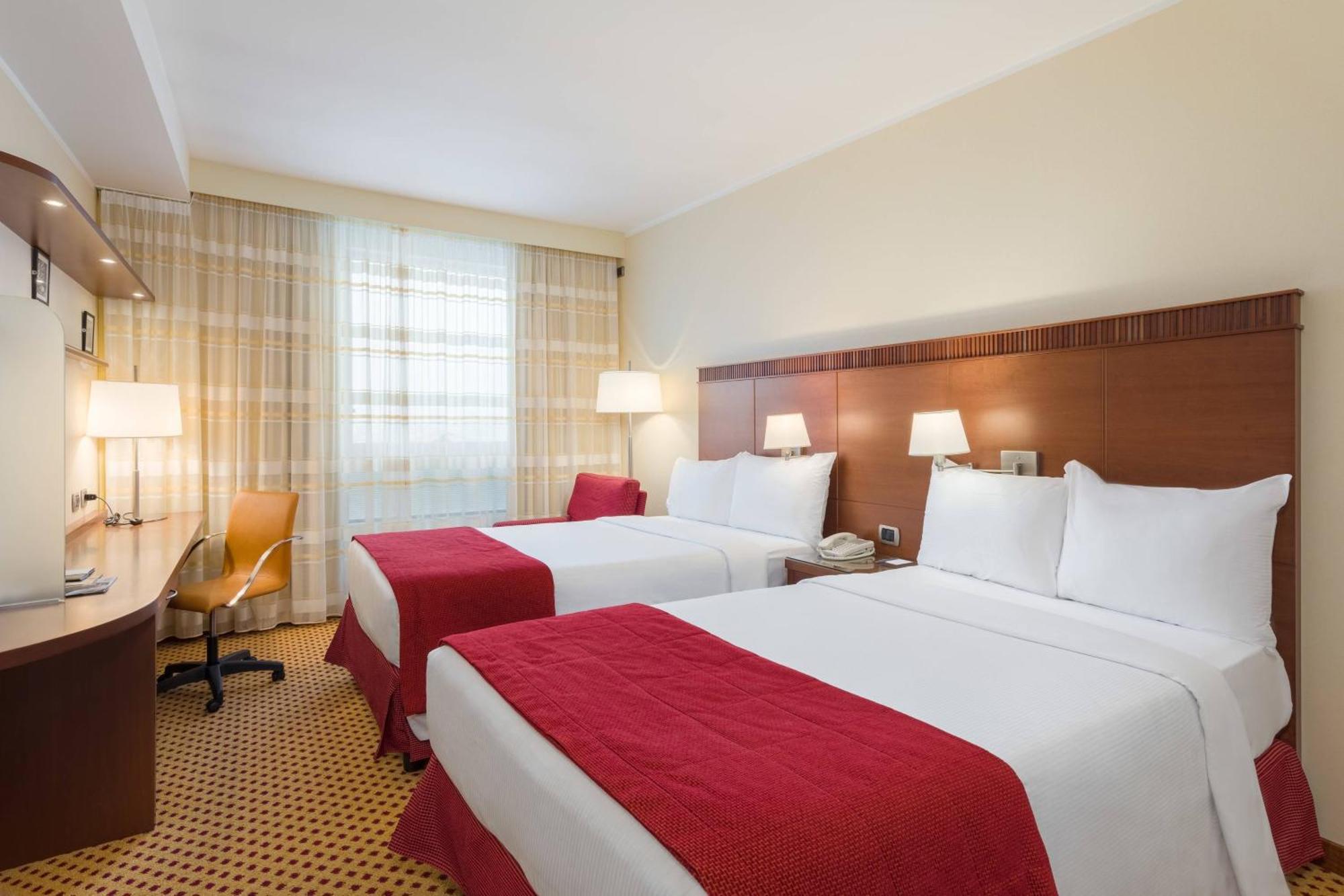 คอร์ตยาร์ด เวนิส แอร์พอร์ต Hotel เตสเซรา ภายนอก รูปภาพ