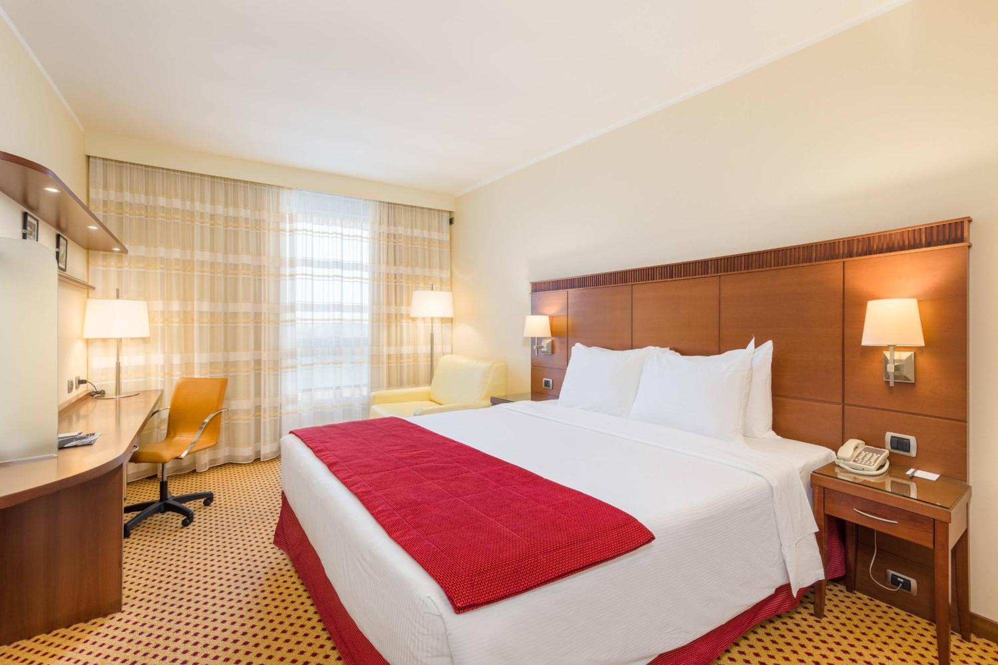 คอร์ตยาร์ด เวนิส แอร์พอร์ต Hotel เตสเซรา ภายนอก รูปภาพ